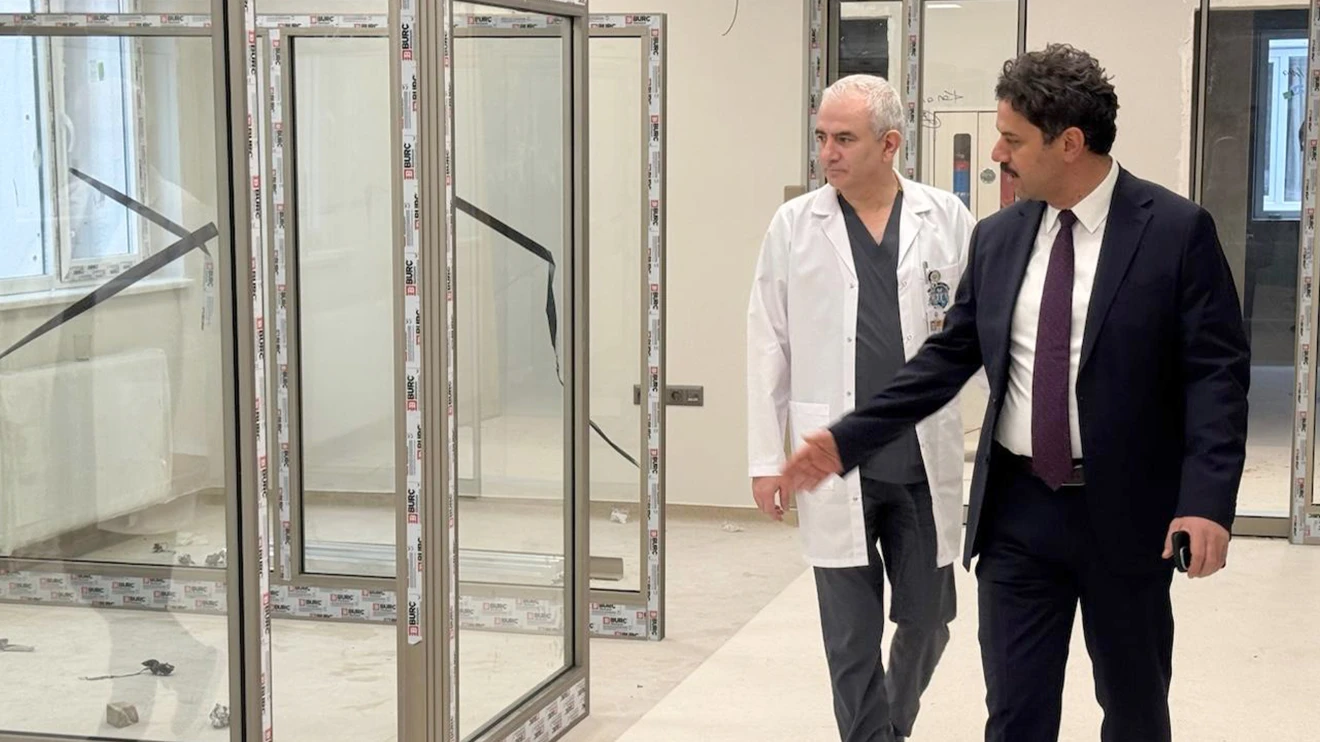 Tıp Fakültesi Hastanesi polikliniklerinde yenileme çalışmaları devam ediyor